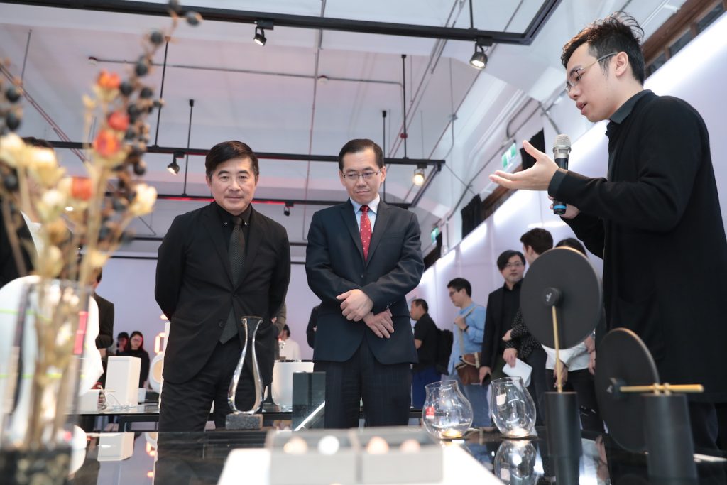 Golden Pin Design Award 2019 Winners Exhibition_10_Chih-Ching Yang (Deputy Director General of Industrial Development Bureau, MOEA)_Chi-Yi Chang (Chairman of Taiwan Design Center)