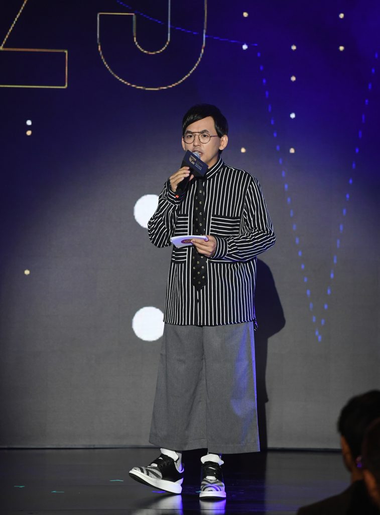 Mickey Huang_Host of the Golden Pin Design Award 2019 Grand Ceremony